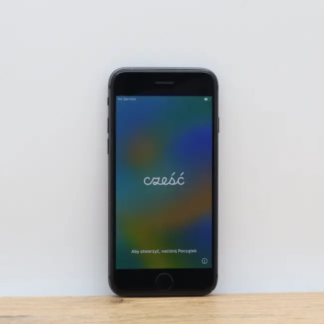 Tani Smartfon Apple Iphone 8 64GB Space Gray  Klasa B idealny do pracy zdalnej, do przeglądania internetu i do nauki