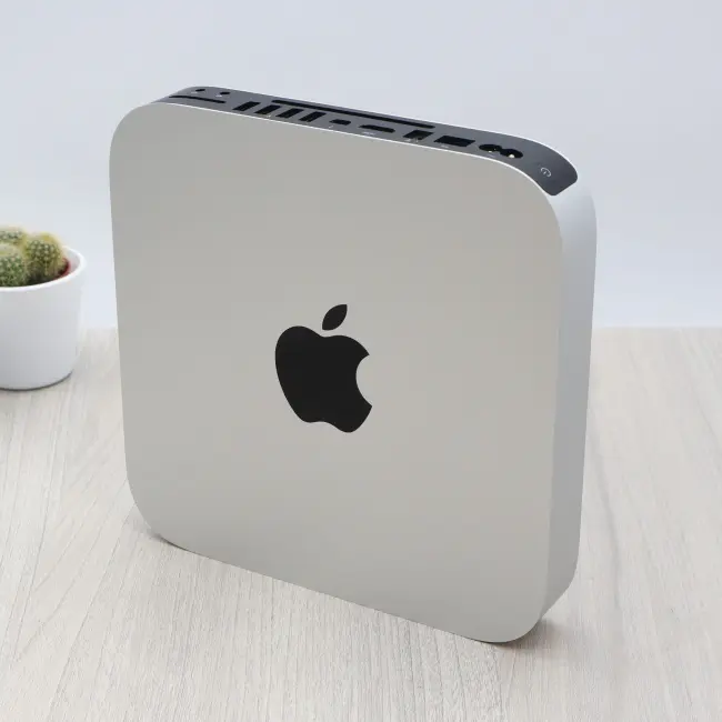 Poleasingowy Komputer Apple Mac Mini A1347 2011 Intel Core i5-2520M 8GB RAM 128GB SSD Radeon HD 6630M Klasa B idealny do pracy zdalnej, do przeglądania internetu i do nauki