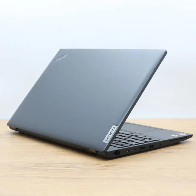 Tani Laptop Lenovo ThinkPad L15 Gen.3 AMD Ryzen 5 5675U 16GB RAM 256GB SSD 15,6 cali Full HD Klasa B idealny do pracy zdalnej, do przeglądania internetu i do nauki