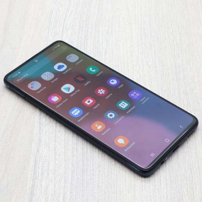 Używany Smartfon Samsung Galaxy A51 4GB/128GB SM-A515 Czarny Klasa B idealny do pracy zdalnej, do pracy biurowej i do domu