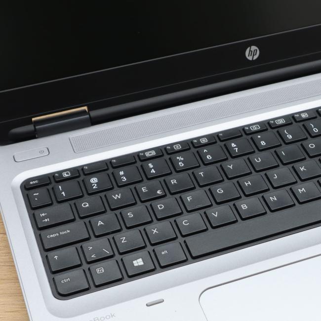 Poleasingowy Laptop HP ProBook 650 G2 Intel Core i5-6200U 8GB RAM 256GB SSD 15,6 cali Full HD Klasa A idealny do pracy zdalnej, do pracy biurowej i do domu