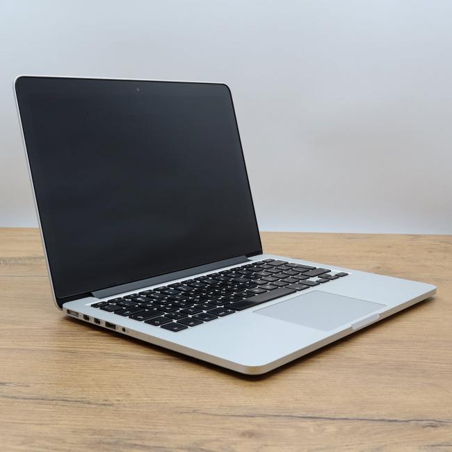 Poleasingowy Laptop Apple MacBook Pro 2015 A1502 Intel Core i5-5257U 8GB RAM 256GB SSD 13,3 cali Silver Klasa B idealny do pracy zdalnej, do pracy biurowej i do domu