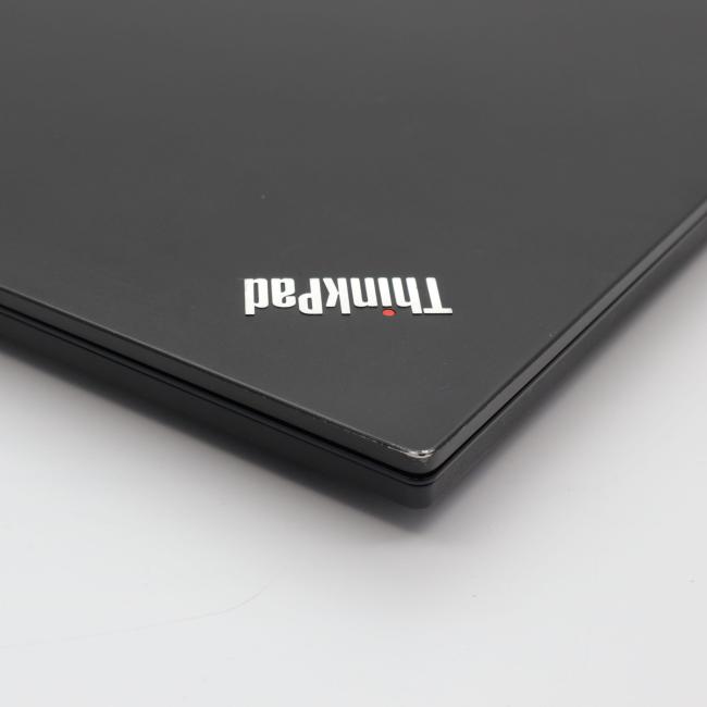 Tani Laptop Lenovo ThinkPad E15  Intel Core i5-10210U 16GB RAM 256GB SSD 15 cali Full HD Klasa C idealny do pracy zdalnej, do przeglądania internetu i do nauki