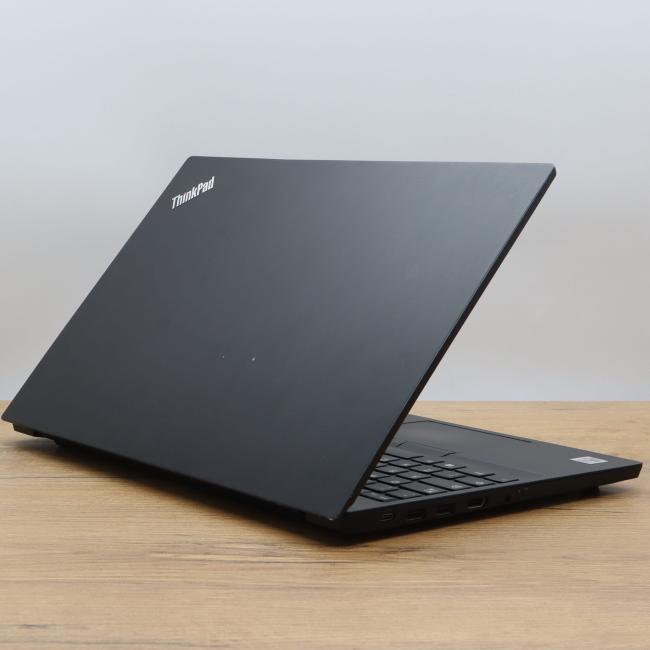 Używany Laptop Lenovo ThinkPad E15  Intel Core i5-10210U 16GB RAM 256GB SSD 15 cali Full HD Klasa C idealny do pracy zdalnej, do przeglądania internetu i do nauki