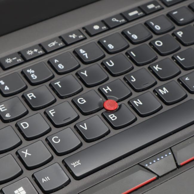 Poleasingowy Laptop Lenovo Thinkpad X1 Carbon 3rd Gen Intel Core i5-5300U 8GB RAM 128GB SSD 14 cali Full HD Klasa C idealny do pracy zdalnej, do pracy biurowej i do domu