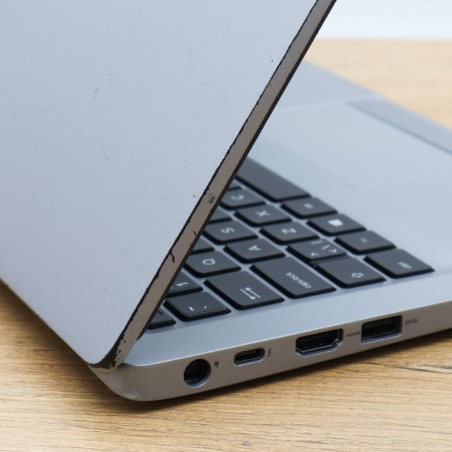 Poleasingowy Laptop Dell Latitude 5310 Intel Core i5-10210U 16GB RAM 256GB SSD 13,3 cali Full HD Klasa B idealny do pracy zdalnej, do przeglądania internetu i do nauki