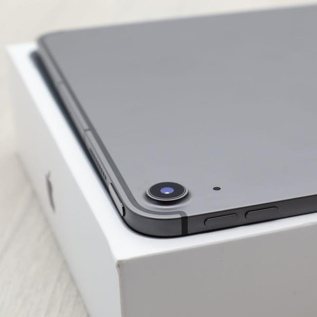 Używany Tablet Apple A2589 iPad Air 5 M1 64GB Space Gray 10.9 cali + Cellular Klasa A idealny do pracy zdalnej, do pracy biurowej i do domu