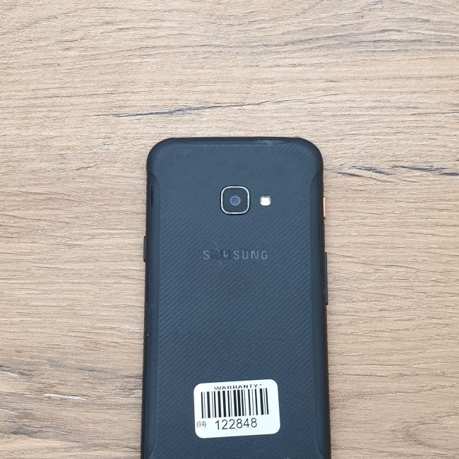 Tani Smartfon Samsung Galaxy Xcover 4s 3GB/32GB Klasa B idealny do pracy zdalnej, do przeglądania internetu i do nauki
