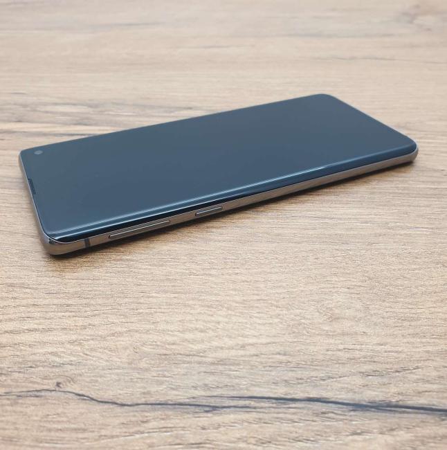 Tani Smartfon Samsung Galaxy S10 128 GB Dual Sim Czarny Klasa B idealny do pracy zdalnej, do przeglądania internetu i do nauki