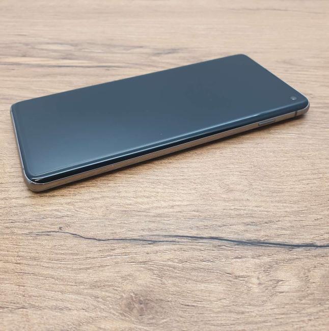 Poleasingowy Smartfon Samsung Galaxy S10 128 GB Dual Sim Czarny Klasa B idealny do pracy zdalnej, do przeglądania internetu i do nauki