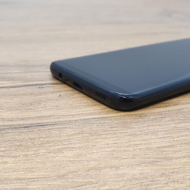 Tani Smartfon Samsung Galaxy S8 4GB/64GB Midnight Black Klasa C idealny do pracy zdalnej, do przeglądania internetu i do nauki