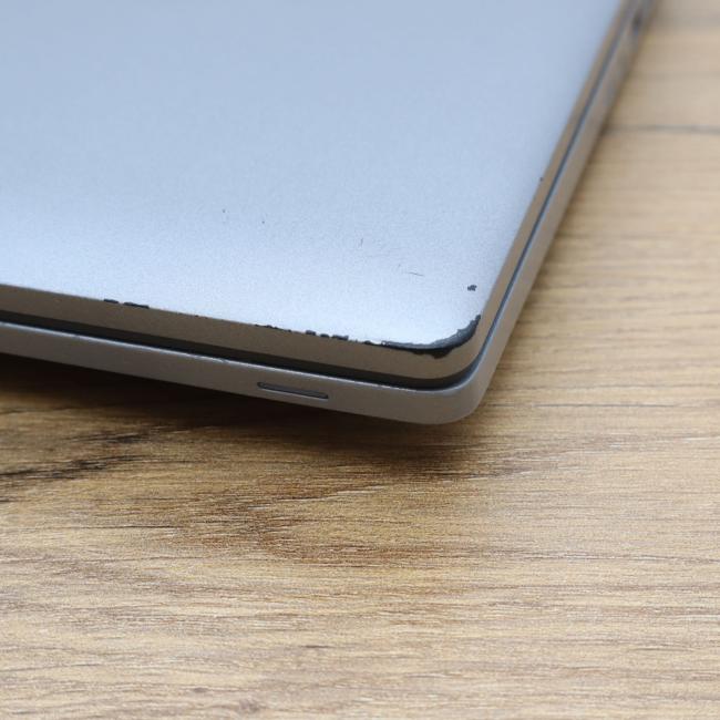 Tani Laptop Dell Latitude 5520  Intel Core i5-1145G7  8GB  256GB  Klasa B idealny do pracy zdalnej, do przeglądania internetu i do nauki