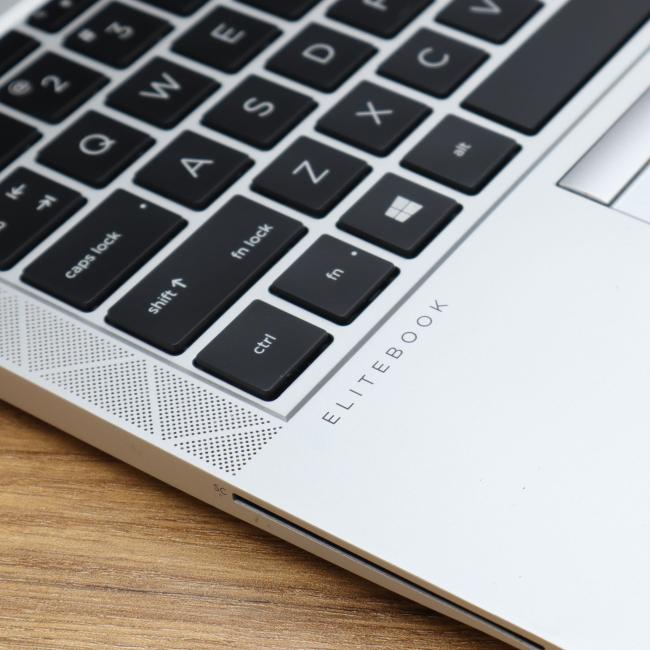 Tani Laptop HP EliteBook 840 G7 Intel Core i5-10310U 16GB RAM 256GB SSD 14 cali Full HD Klasa B idealny do pracy zdalnej, do przeglądania internetu i do nauki