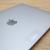 Używany Laptop Apple Macbook Air A2179 2020 Intel Core i5-1030NG7 8GB RAM 512GB SSD 13,3 cali Space Gray Klasa B idealny do pracy zdalnej, do przeglądania internetu i do nauki