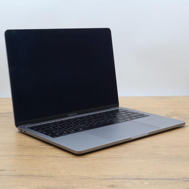 Poleasingowy Laptop Apple Macbook Pro 2017 A1708  Intel Core i5-7360U 8GB RAM 256GB SSD 13,3 cali Space Gray Klasa C idealny do pracy zdalnej, do pracy biurowej i do domu