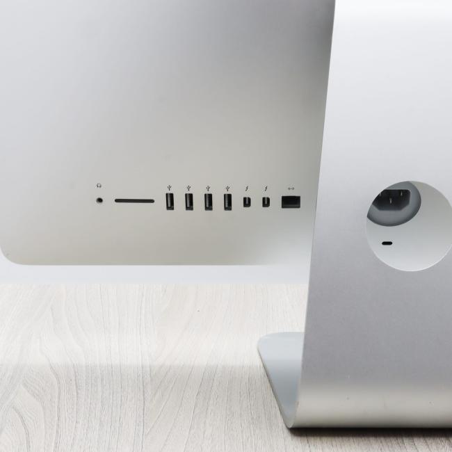 Używany Komputer AiO Apple iMac 18,3 A1419 27 cali Intel Core i5-7500 8GB RAM 1TB HDD 5K idealny do pracy zdalnej, do przeglądania internetu i do nauki