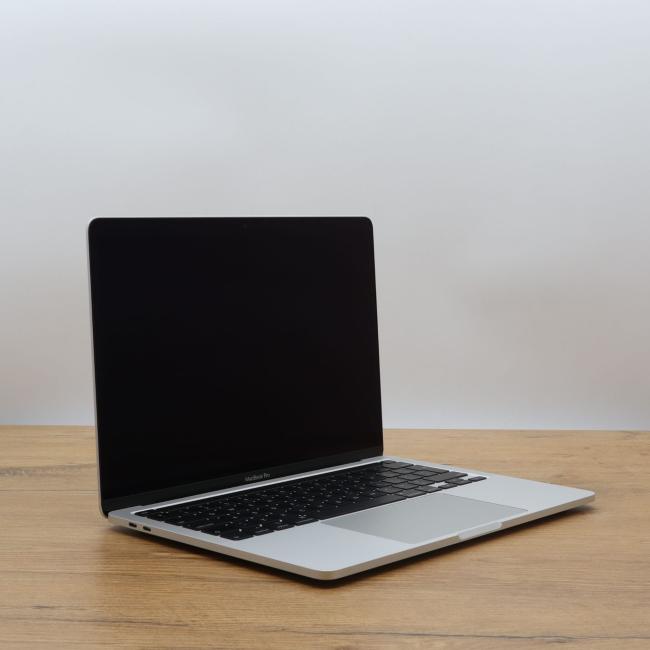Poleasingowy Laptop Apple MacBook Pro A2289 2020 Intel Core i5-8257U 16GB RAM 512GB NVMe 13,3 cali Silver Klasa A idealny do pracy zdalnej, do pracy biurowej i do domu