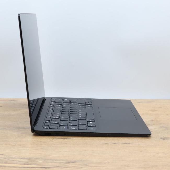 Używany Laptop Microsoft Surface 4 1951 Intel Core i5-1145G7 8GB RAM 256GB SSD 13,5 cali Dotyk  Klasa B idealny do pracy zdalnej, do pracy biurowej i do domu