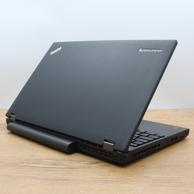Poleasingowy Laptop Lenovo ThinkPad T540p Intel Core i7-4700MQ 8GB RAM 256GB SSD 15.6 cali HD NVIDIA GT 730M Klasa A idealny do pracy zdalnej, do przeglądania internetu i do nauki