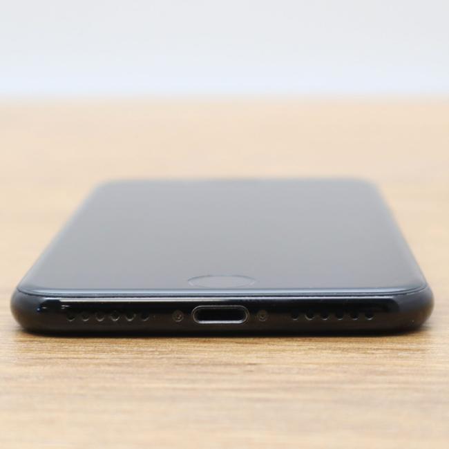 Poleasingowy Smartfon Apple Iphone 7 32GB Czarny Klasa A idealny do pracy zdalnej, do pracy biurowej i do domu