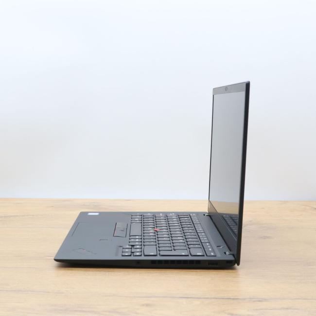 Tani Laptop Lenovo Thinkpad X1 Carbon 6th Gen Intel Core i7-8650U 8GB RAM 256GB SSD 14 cali Full HD Klasa B idealny do pracy zdalnej, do przeglądania internetu i do nauki