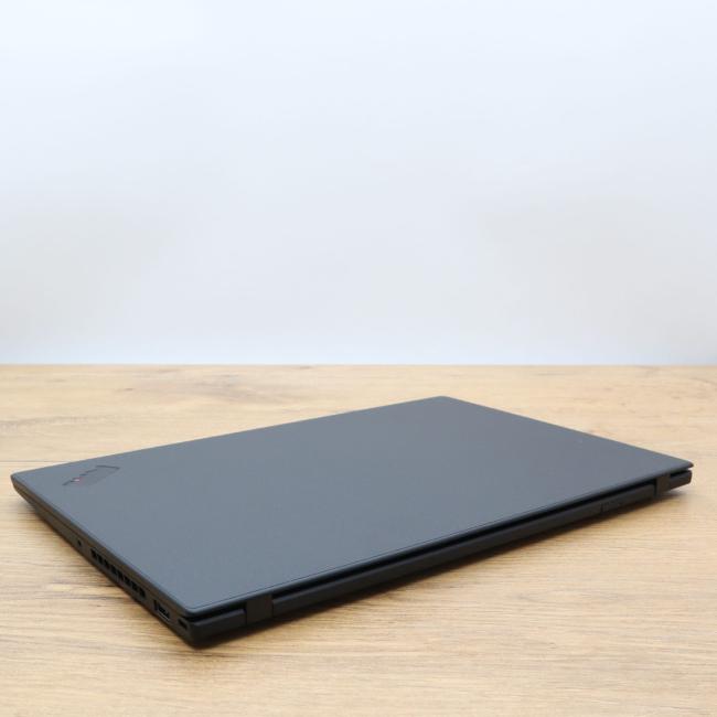 Poleasingowy Laptop Lenovo Thinkpad X1 Carbon 6th Gen Intel Core i5-8250U 8GB RAM 256GB SSD 14 cali Full HD Klasa B idealny do pracy zdalnej, do przeglądania internetu i do nauki