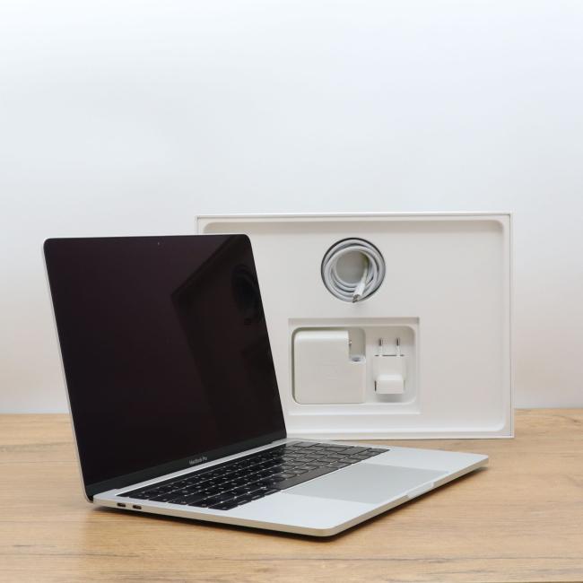 Używany Laptop Apple MacBook Pro A2159 2019 Intel Core i5-8257U 16GB 128GB NVME Silver Klasa B idealny do pracy zdalnej, do pracy biurowej i do domu