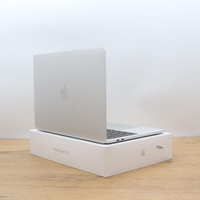 Tani Laptop Apple MacBook Pro A2159 2019 Intel Core i5-8257U 16GB 128GB NVME Silver Klasa B idealny do pracy zdalnej, do pracy biurowej i do domu