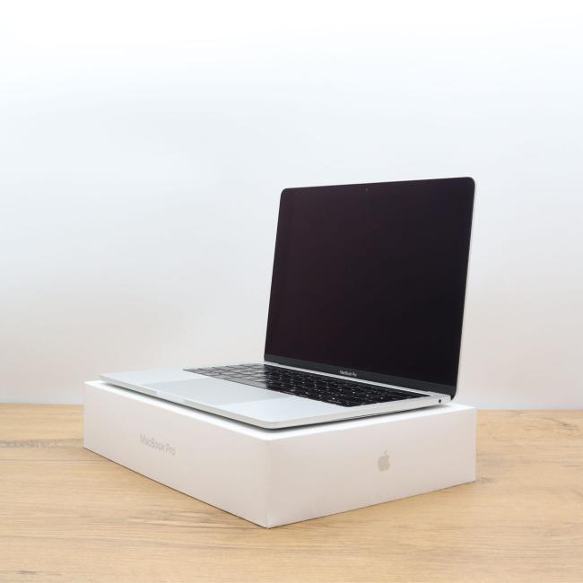 Używany Laptop Apple MacBook Pro A2159 2019 Intel Core i5-8257U 16GB 128GB NVME Silver Klasa B idealny do pracy zdalnej, do przeglądania internetu i do nauki