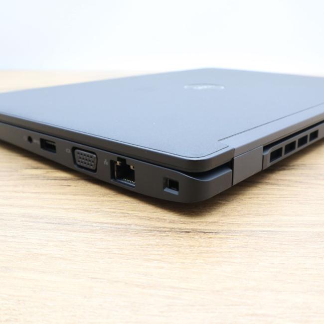 Używany Laptop Dell Latitude 5280 Intel Core i5-7200U 8GB RAM 256GB SSD 12,5 cali Full HD Klasa A idealny do pracy zdalnej, do przeglądania internetu i do nauki