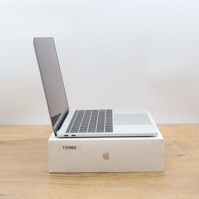 Używany Laptop Apple Macbook Pro 2017 A1708 Intel Core i5-7360U 16GB RAM 128GB SSD 13,3 cali Silver Klasa B idealny do pracy zdalnej, do pracy biurowej i do domu