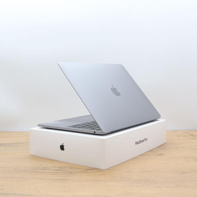 Poleasingowy Laptop Apple Macbook Pro 2017 A1708 Intel Core i5-7360U 16GB RAM 128GB SSD 13,3 cali Space Gray Klasa B idealny do pracy zdalnej, do przeglądania internetu i do nauki