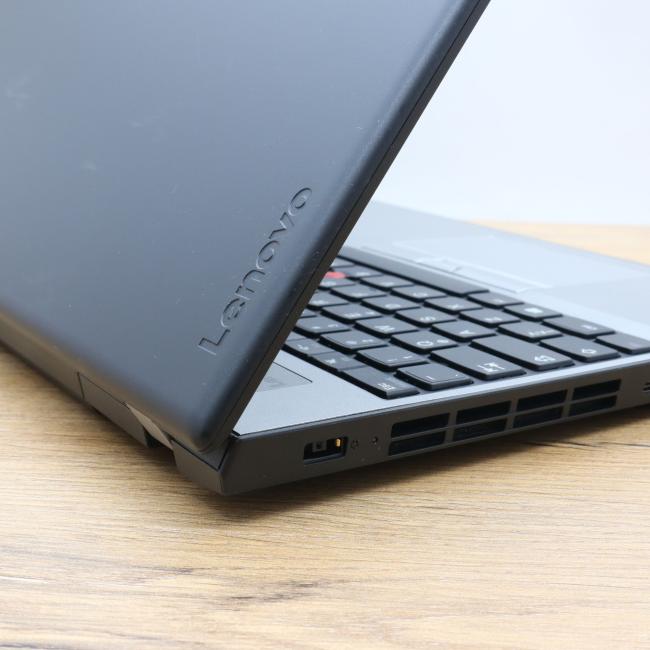 Tani Laptop Lenovo ThinkPad E570 Intel Core i5-7200U 8GB 256GB SSD 15,6 cali Full HD Klasa A idealny do pracy zdalnej, do przeglądania internetu i do nauki