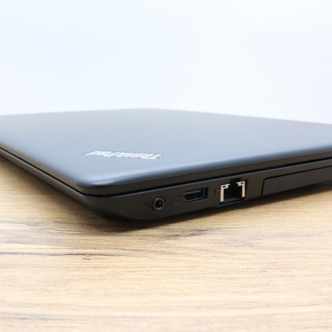 Tani Laptop Lenovo ThinkPad E570 Intel Core i5-7200U 8GB 256GB SSD 15,6 cali Full HD Klasa A idealny do pracy zdalnej, do przeglądania internetu i do nauki