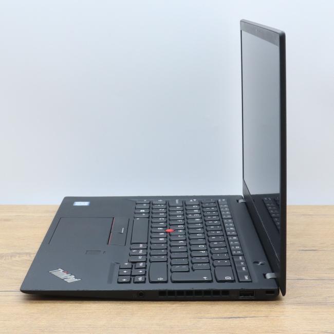 Używany Laptop Lenovo ThinkPad X1 Carbon 5th Gen Intel Core i7-6600U 8GB RAM 256GB SSD 14 cali Full HD  Klasa B idealny do pracy zdalnej, do pracy biurowej i do domu