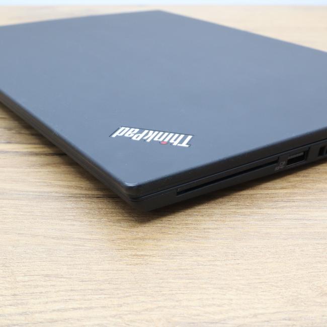 Używany Laptop Lenovo ThinkPad P14s Gen 1 AMD Ryzen 7 PRO 4750U 16GB 512GB SSD 14 FHD Klasa B idealny do pracy zdalnej, do pracy biurowej i do domu