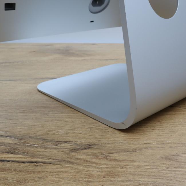 Poleasingowy Komputer AiO Apple iMac 18,3 A1419 27 cali Intel Core i5-7500 8GB RAM 1TB HDD 5K idealny do pracy zdalnej, do przeglądania internetu i do nauki