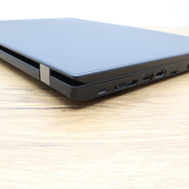 Używany Laptop Lenovo ThinkPad L580 Intel Core i5-8250U 8GB RAM 256GB SSD 15,6 cali Full HD Klasa B idealny do pracy zdalnej, do pracy biurowej i do domu