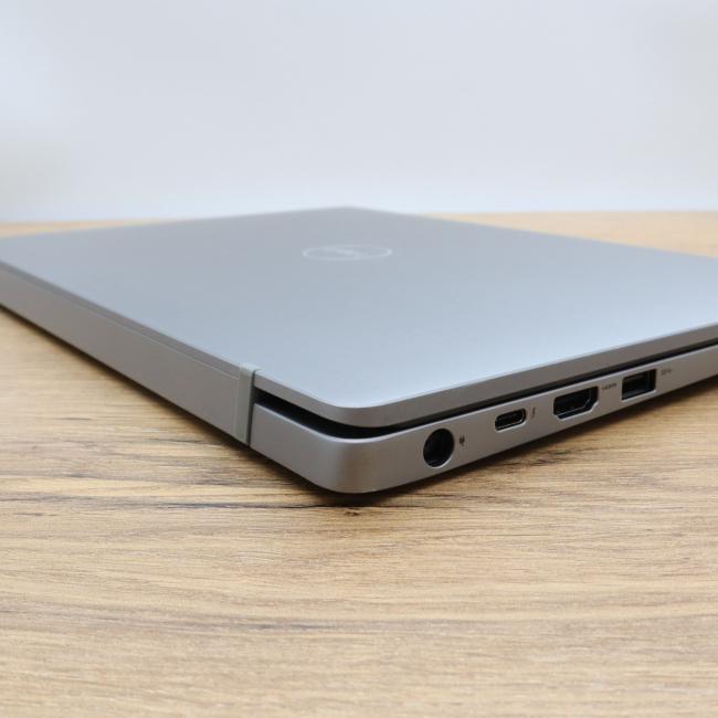 Poleasingowy Laptop Dell Latitude 7400 Intel Core i5-8265U 16GB RAM 512GB SSD 14'' FHD Srebrny Klasa B idealny do pracy zdalnej, do przeglądania internetu i do nauki
