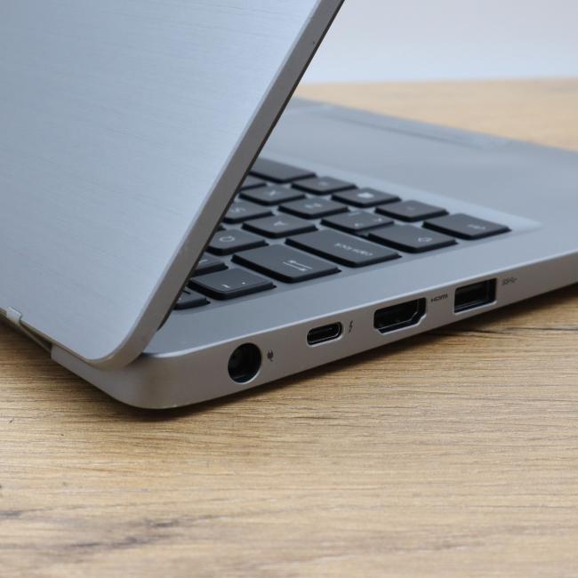 Używany Laptop Dell Latitude 7400 Intel Core i5-8265U 16GB RAM 512GB SSD 14'' FHD Srebrny Klasa B idealny do pracy zdalnej, do pracy biurowej i do domu