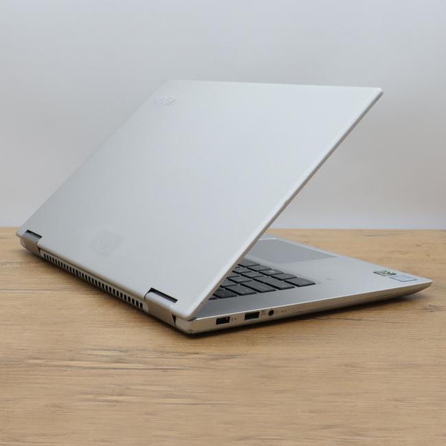 Używany Laptop Lenovo YOGA 720 15IKB i7-7700HQ 16GB RAM 512GB SSD GeForce GTX 1050 15,6 cali 4K Dotykowy idealny do pracy zdalnej, do przeglądania internetu i do nauki