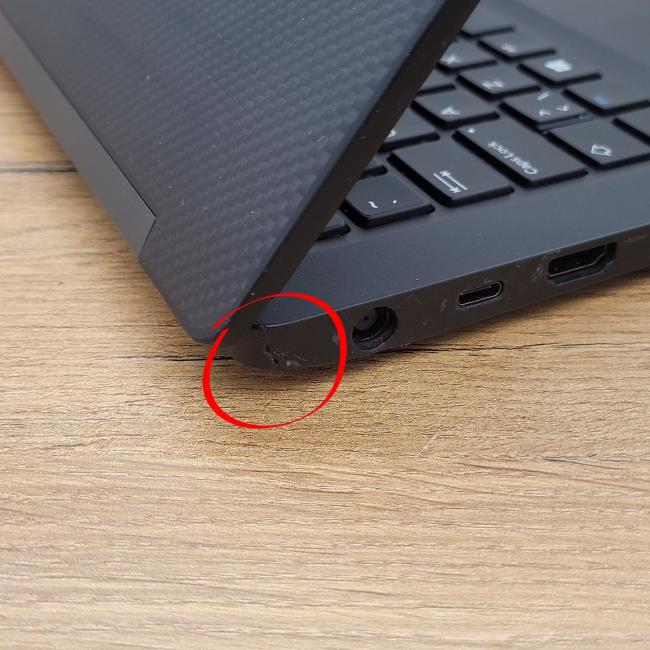 Tani Laptop Dell Latitude 7390 Intel Core i5-8350U 8GB RAM 256GB SSD 13,3 Full HD Dotyk Klasa B idealny do pracy zdalnej, do pracy biurowej i do domu