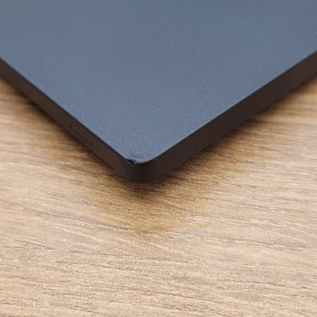 Używany Laptop Dell Latitude 7390 Intel Core i5-8350U 8GB RAM 256GB SSD 13,3 Full HD Dotyk Klasa B idealny do pracy zdalnej, do przeglądania internetu i do nauki