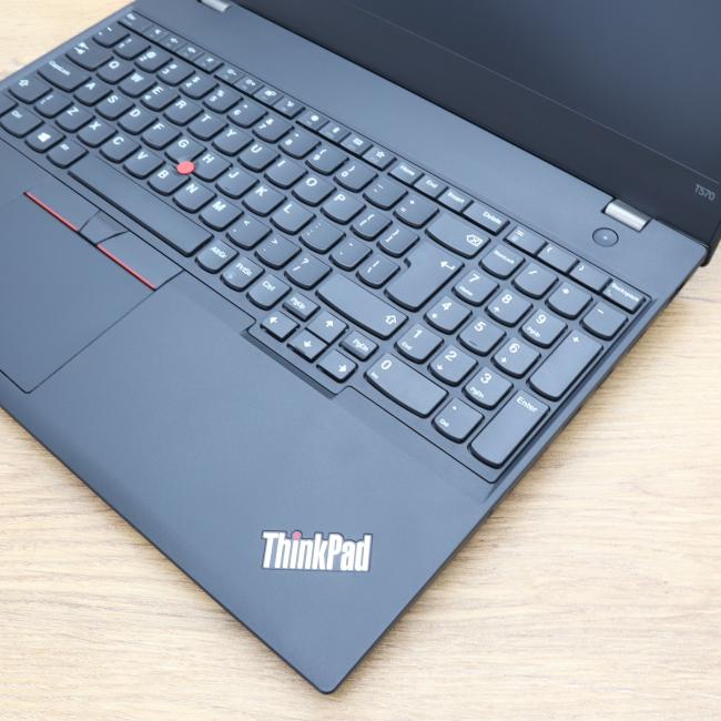 Poleasingowy Laptop Lenovo ThinkPad T570 Intel Core i5-7200U 8GB 256GB SSD 15,6 cali Full HD Klasa A idealny do pracy zdalnej, do przeglądania internetu i do nauki