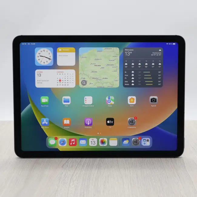 Poleasingowy Tablet Apple A2589 iPad Air 5 M1 64GB Space Gray 10.9 cali + Cellular Klasa A idealny do pracy zdalnej, do pracy biurowej i do domu