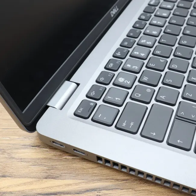 Poleasingowy Laptop Dell Latitude 5420  Intel Core i5-1135G7 16GB RAM 512GB SSD 14'' Full HD Klasa B idealny do pracy zdalnej, do przeglądania internetu i do nauki