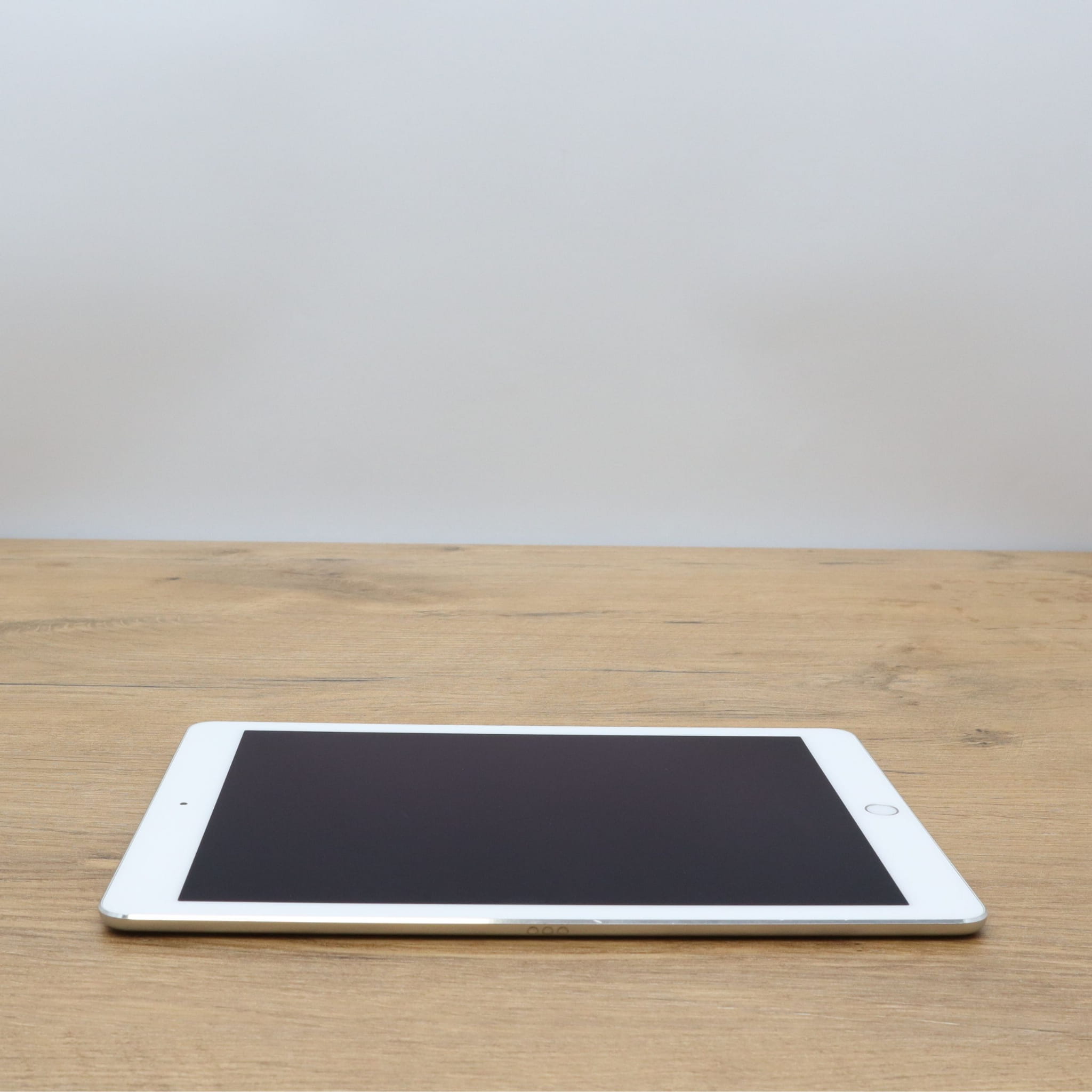 Poleasingowy Tablet Apple iPad Pro 9,7