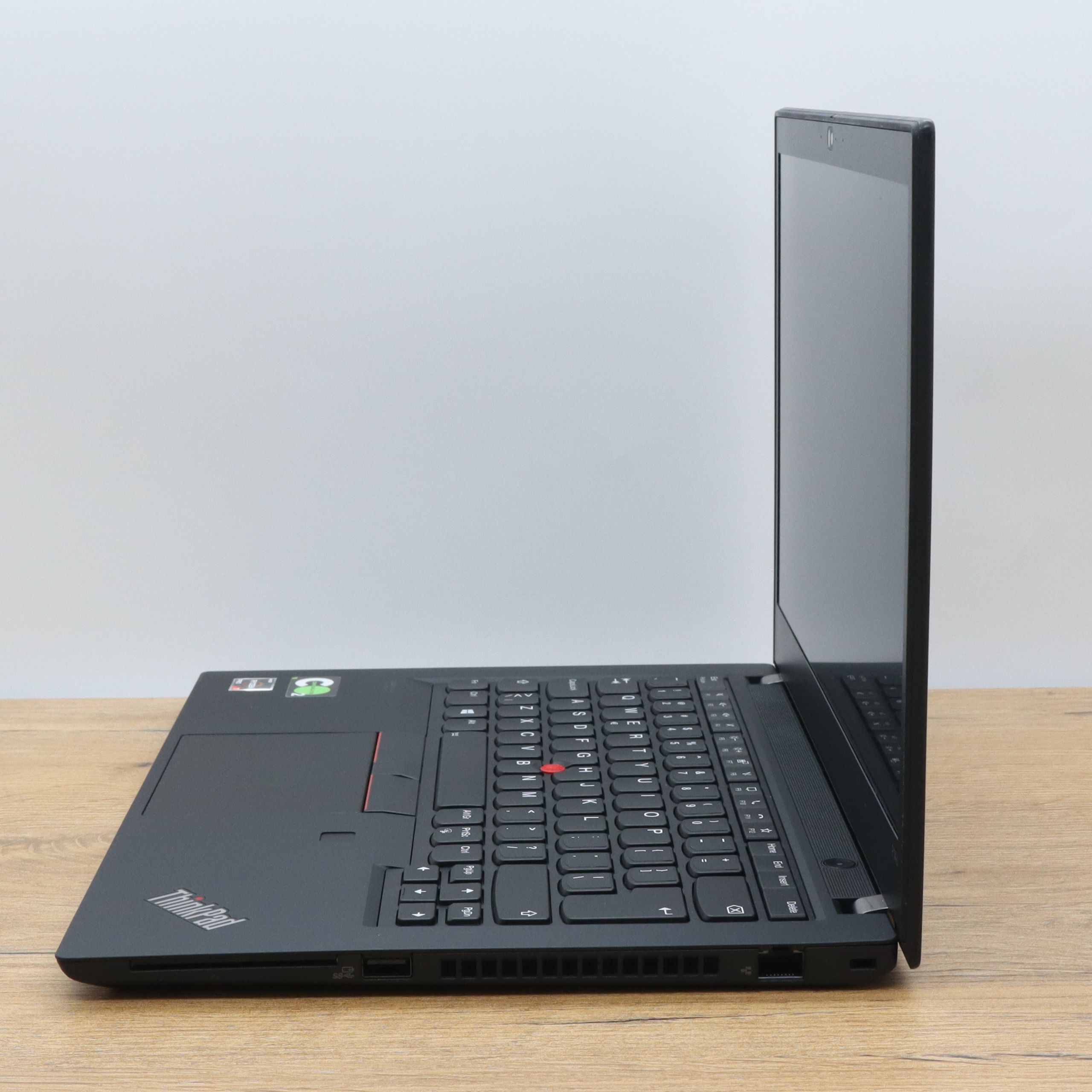 Poleasingowy Laptop Lenovo ThinkPad P14s Gen 1 AMD Ryzen 7 PRO 