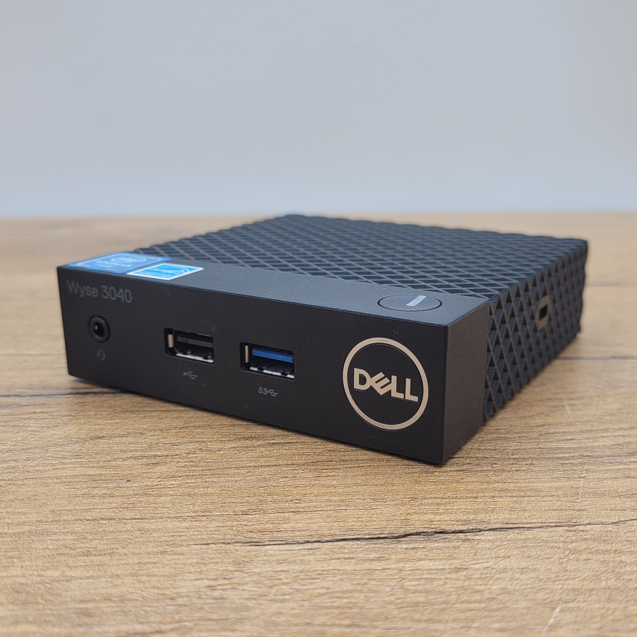 Poleasingowy Terminal Dell Wyse 3040 INTEL ATOM X5 Z8350 2GB RAM